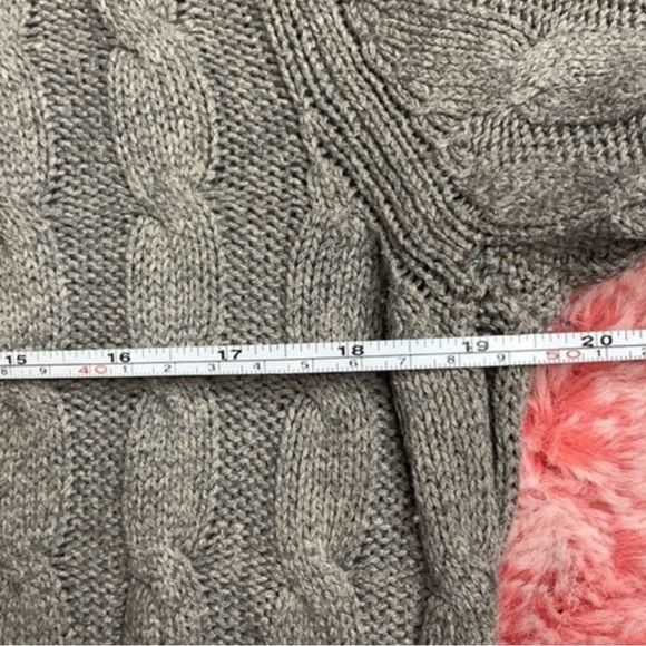 Gap Ribbed Thick Cable Knit Grey Sweater Size Large - Picture 6 of 9